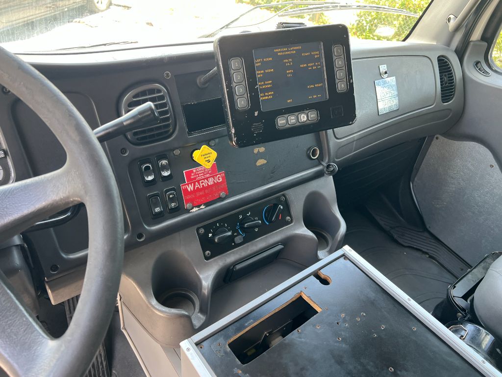 2005 Freightliner M2 - $14,850