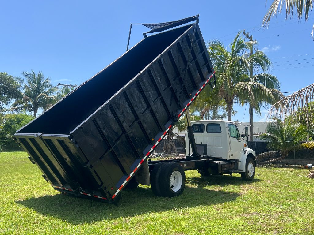 2002 STERLING M8500 - $23,950