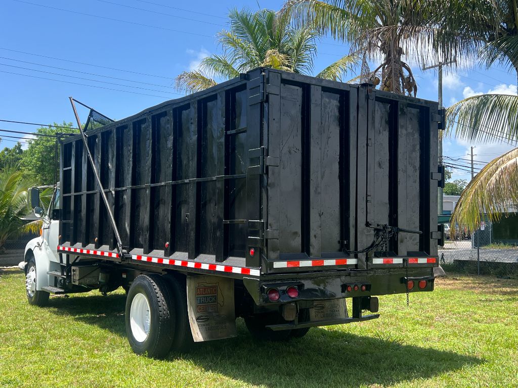 2002 STERLING M8500 - $23,950
