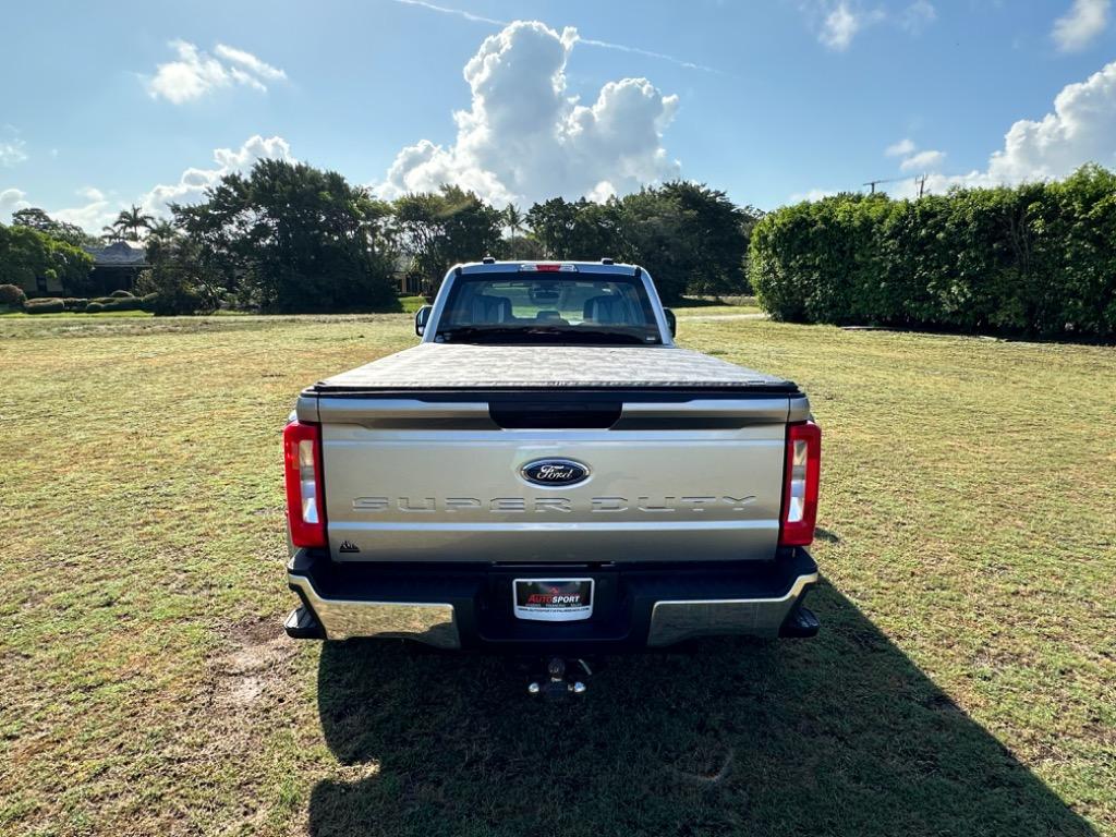 2024 Ford F-350 Super Duty - $61,995