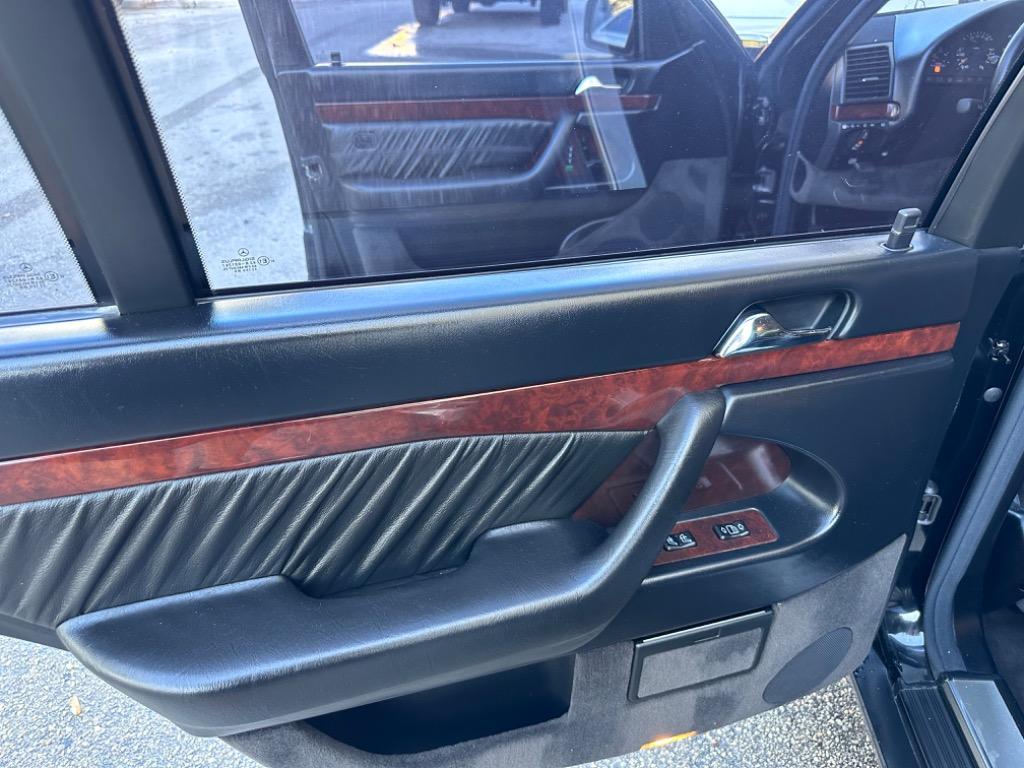 1998 Mercedes-Benz S-Class - $17,000