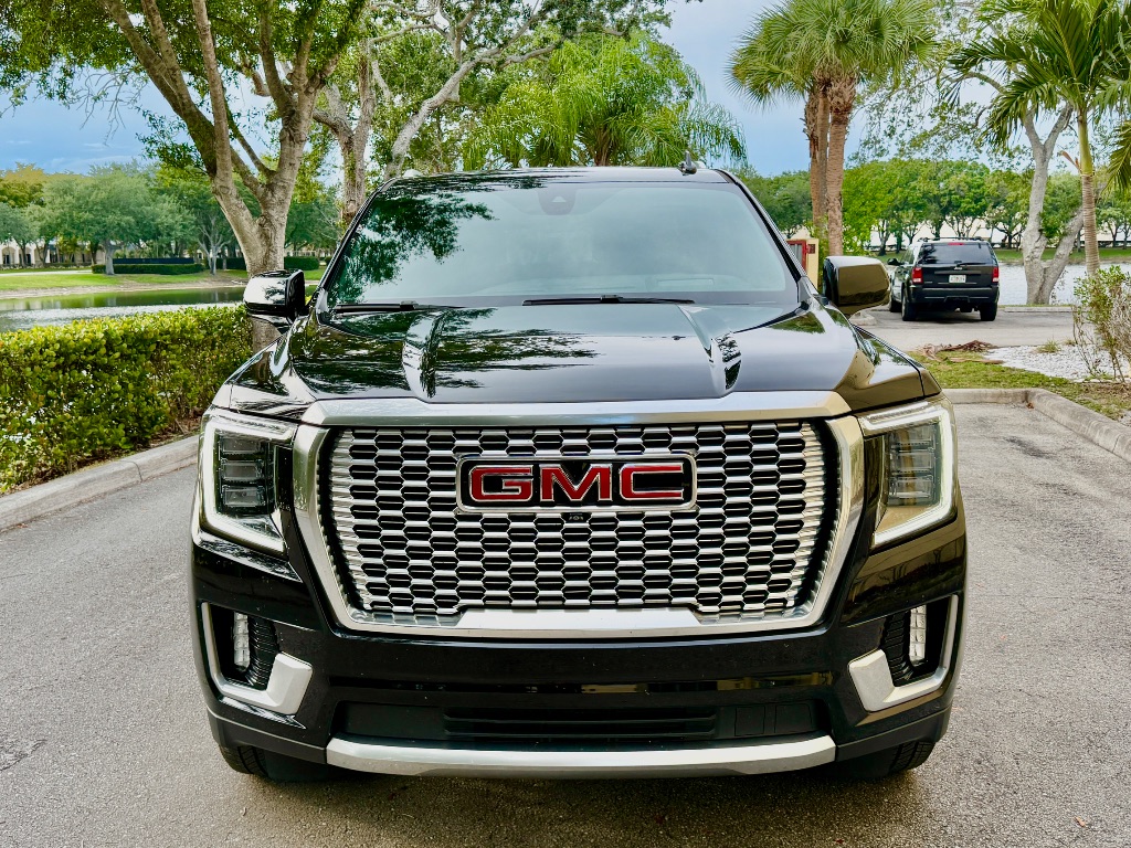 2021 GMC Yukon - $44,900