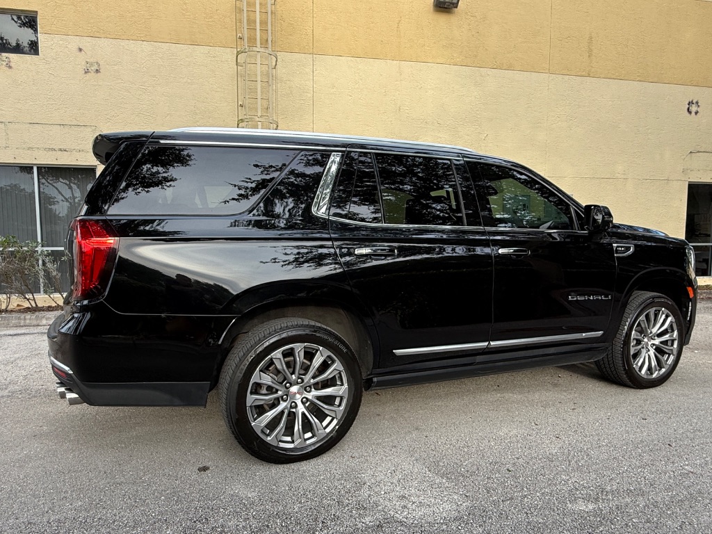 2021 GMC Yukon - $44,900