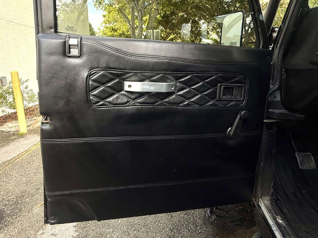 2000 LAND ROVER Defender - $109,000