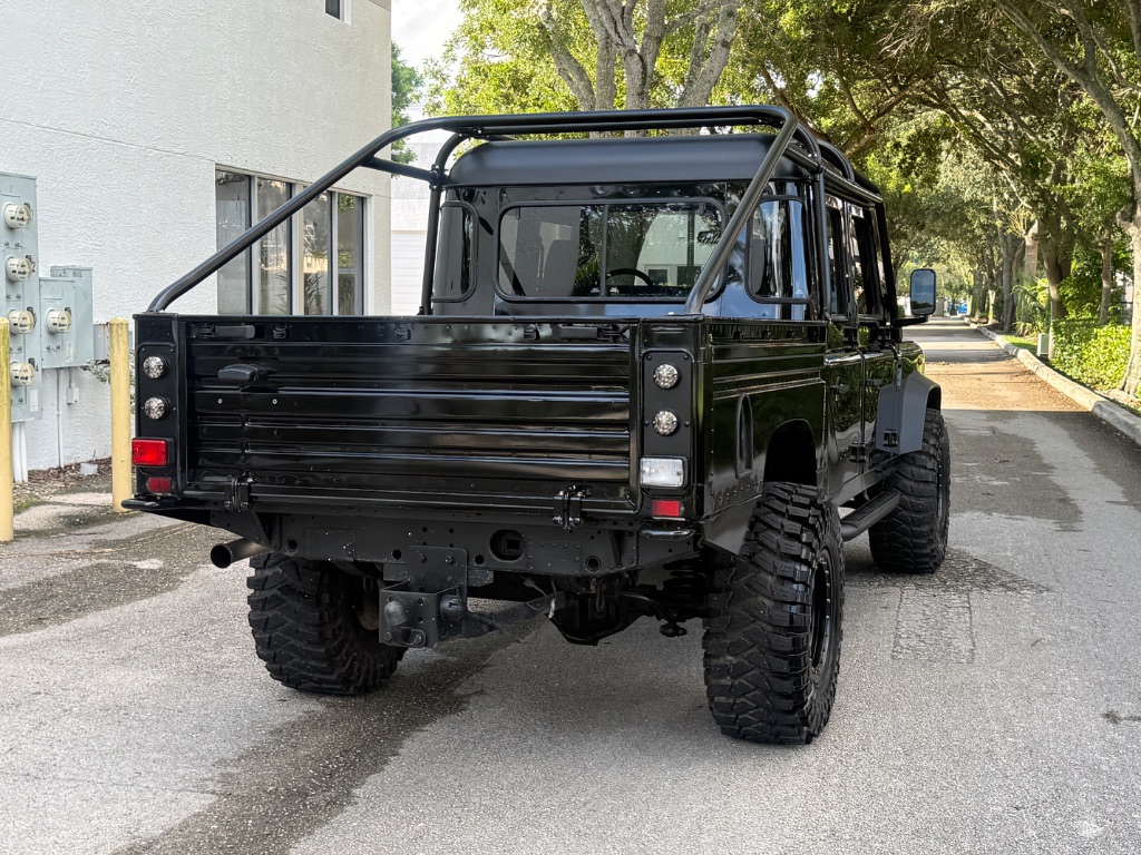 2000 LAND ROVER Defender - $109,000
