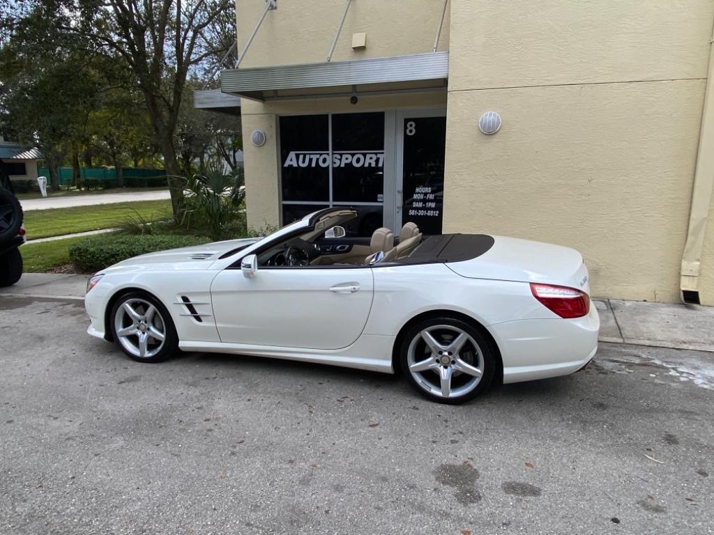 2013 Mercedes-Benz SL Class - $36,900
