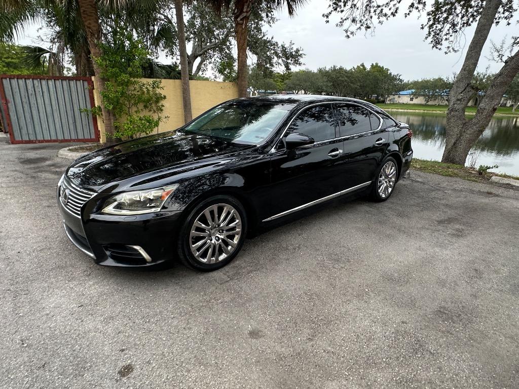 2014 Lexus LS - $13,900