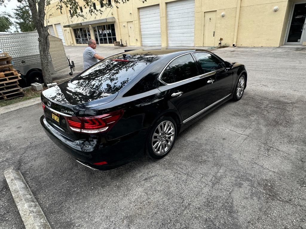 2014 Lexus LS - $13,900