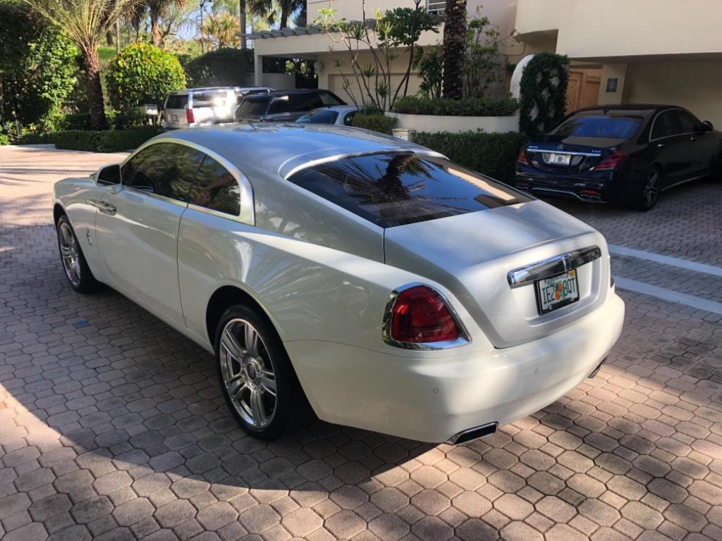 2016 Rolls-Royce Wraith - $188,900