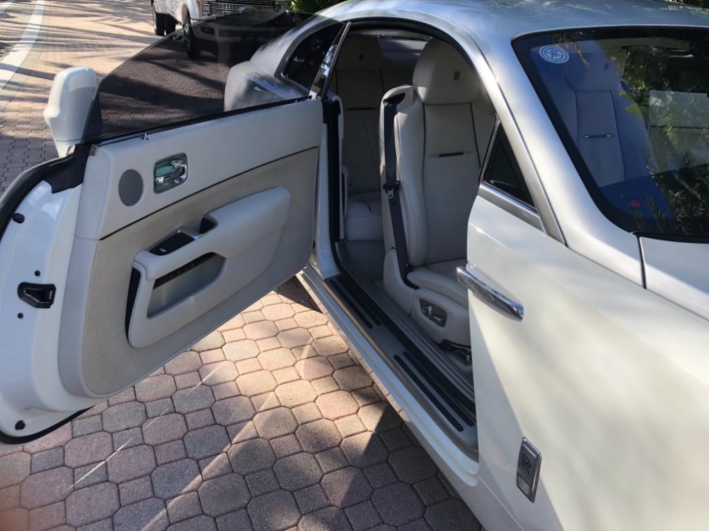 2016 Rolls-Royce Wraith - $188,900