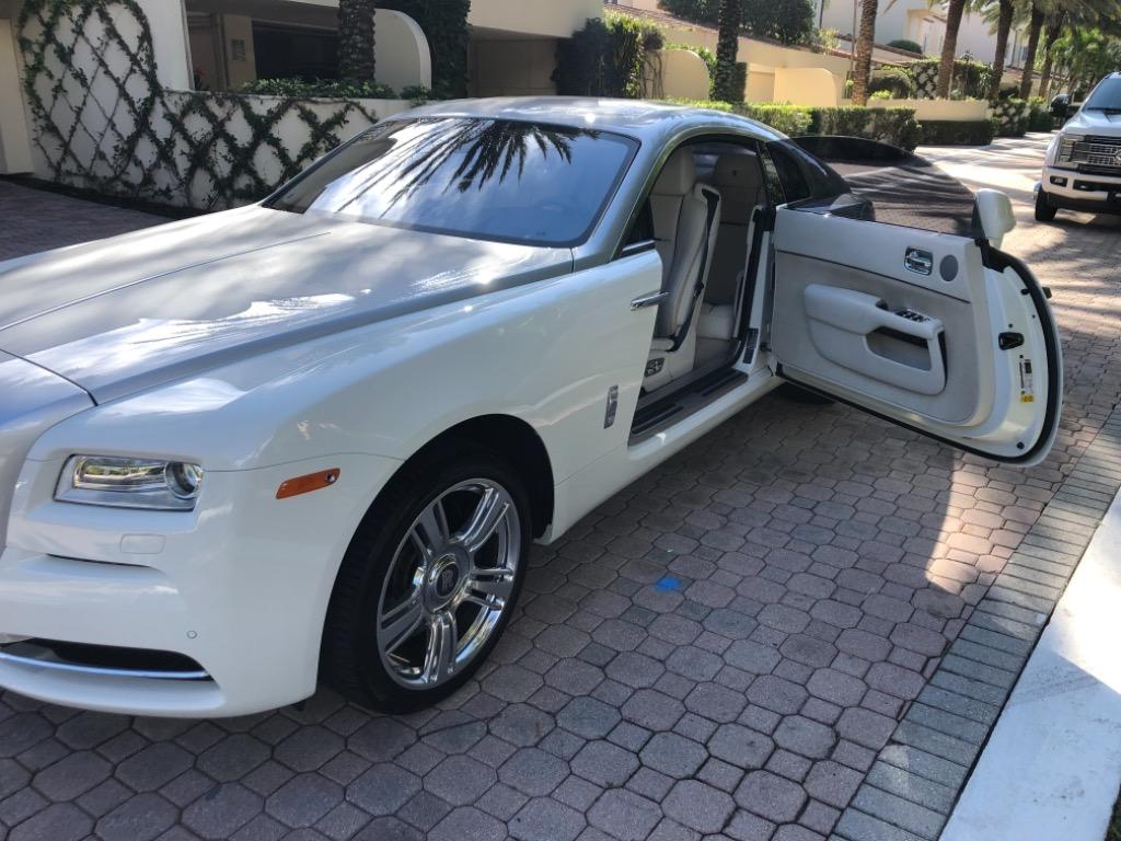 2016 Rolls-Royce Wraith - $188,900