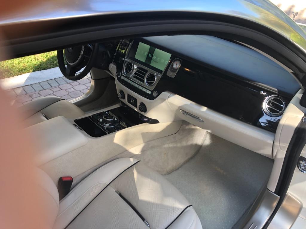 2016 Rolls-Royce Wraith - $188,900