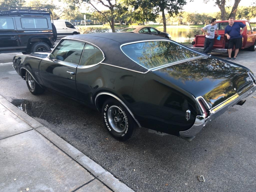 1969 Oldsmobile 442 - $18,700