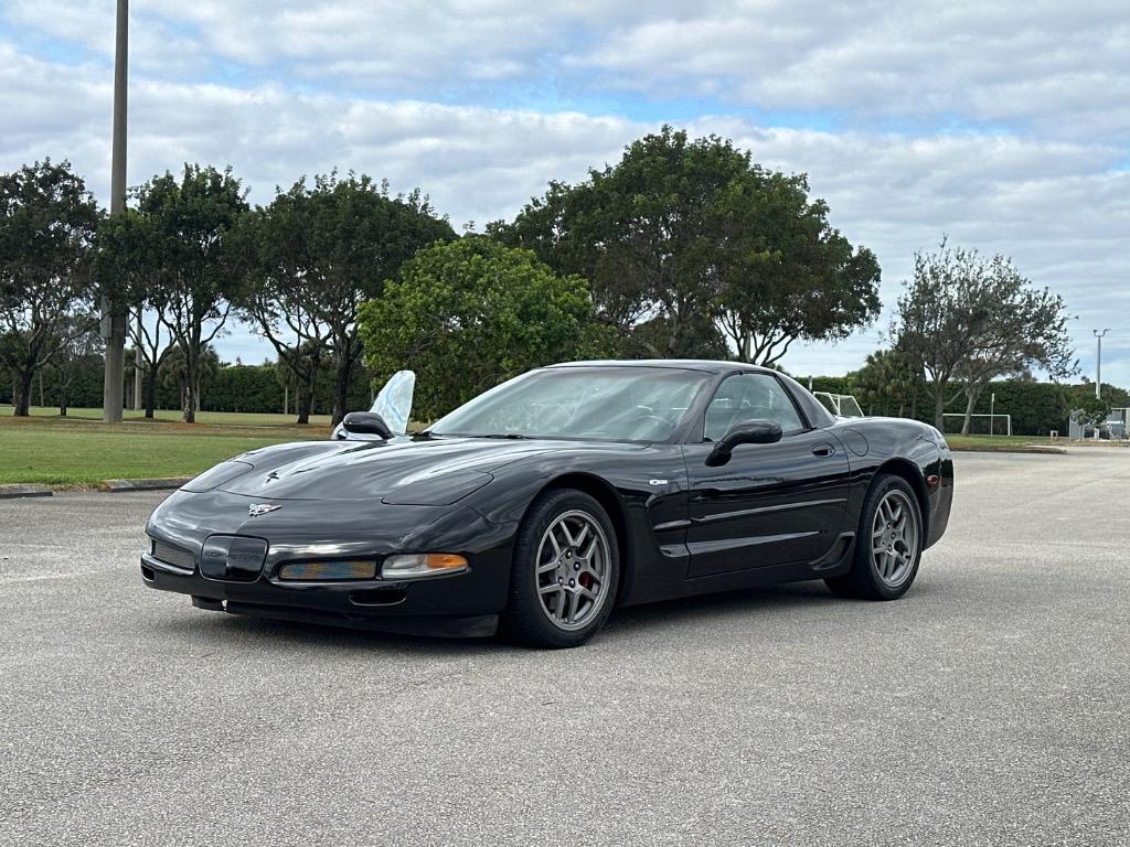 2003 Chevrolet Corvette - $31,995