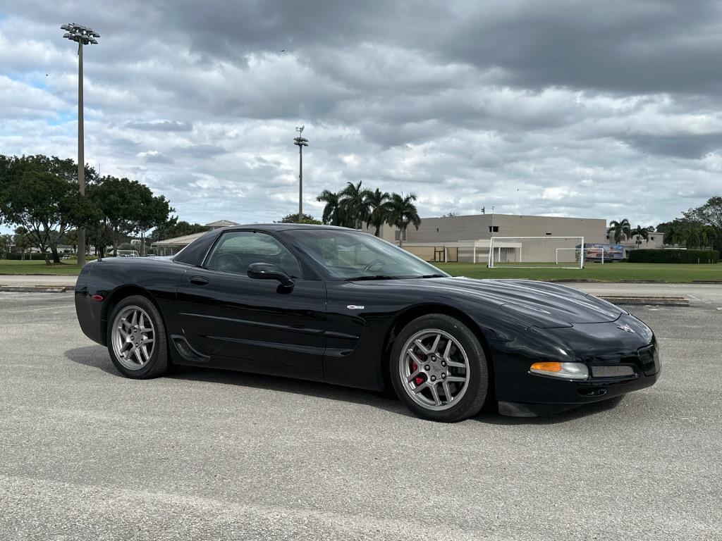 2003 Chevrolet Corvette - $31,995