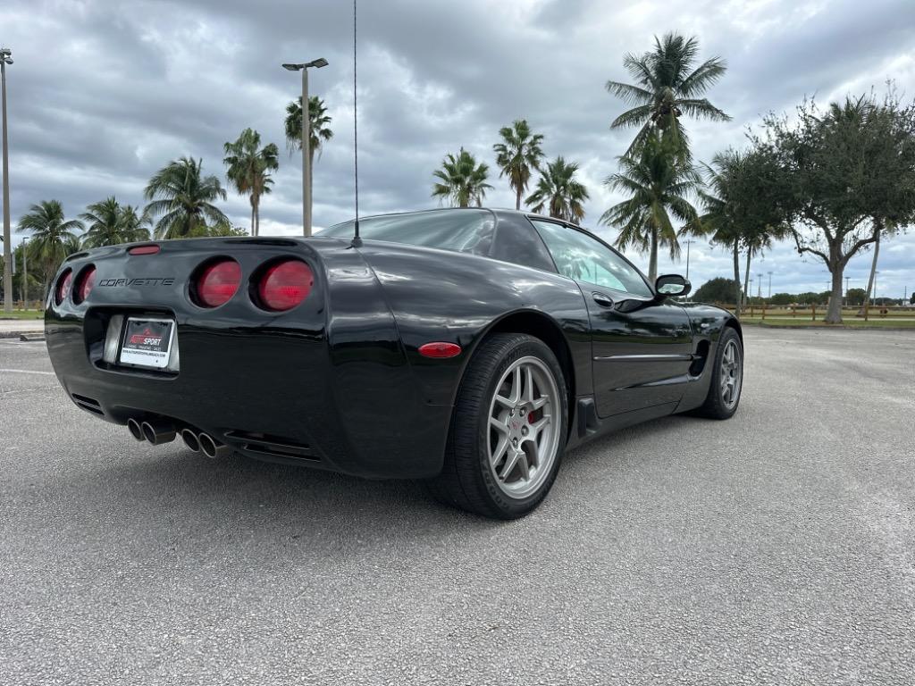 2003 Chevrolet Corvette - $31,995