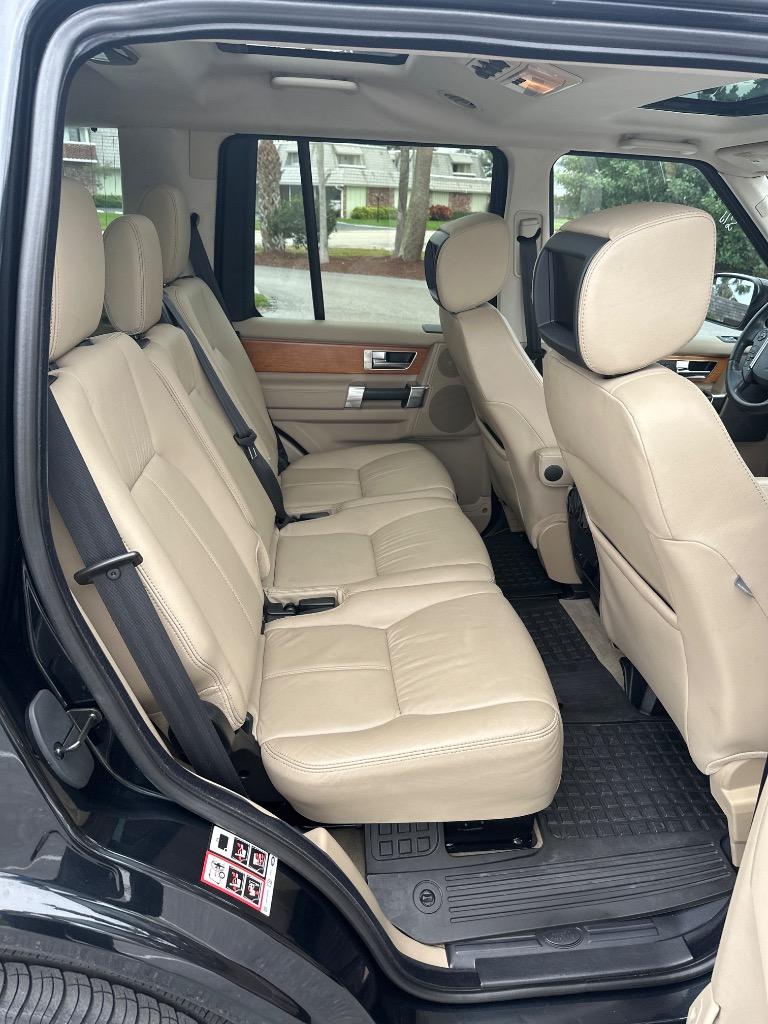 2012 Land Rover LR4 - $9,995