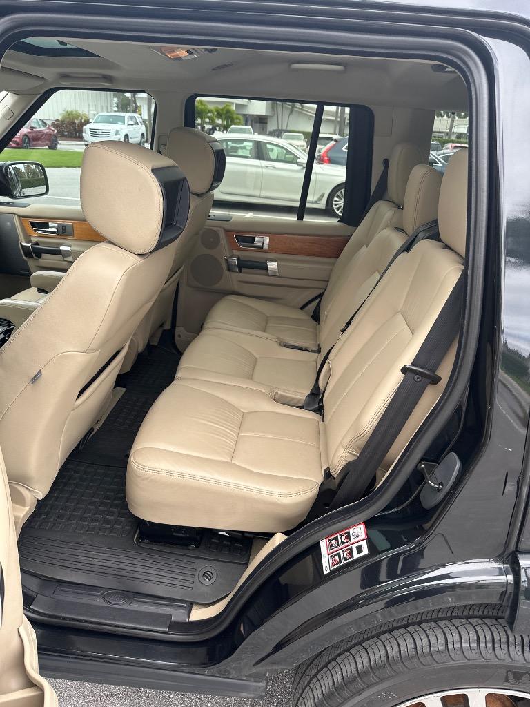 2012 Land Rover LR4 - $9,995