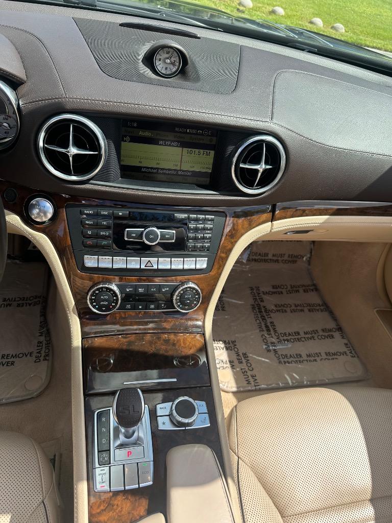 2013 Mercedes-Benz SL-Class - $32,995