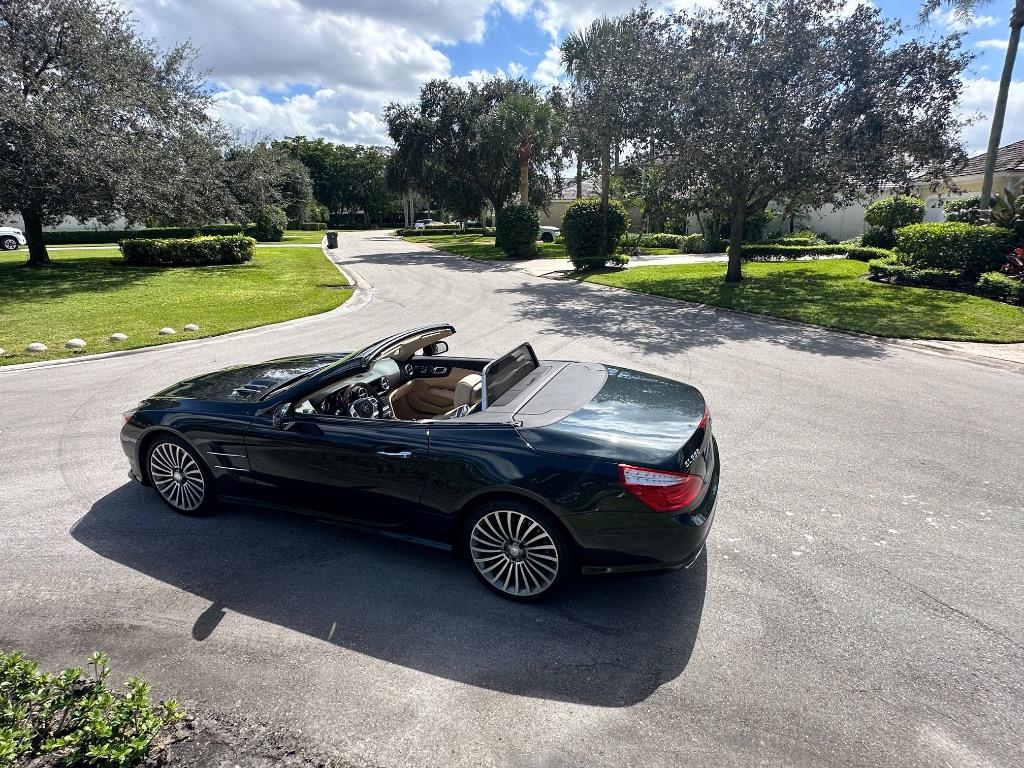 2013 Mercedes-Benz SL-Class - $32,995