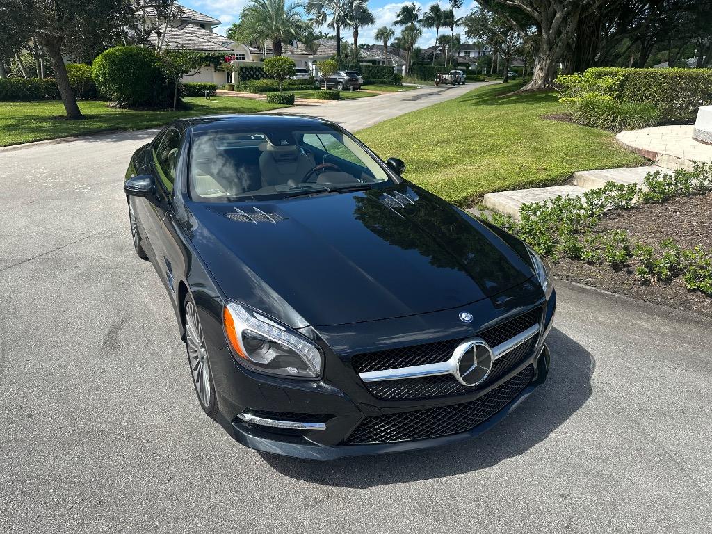2013 Mercedes-Benz SL-Class - $32,995