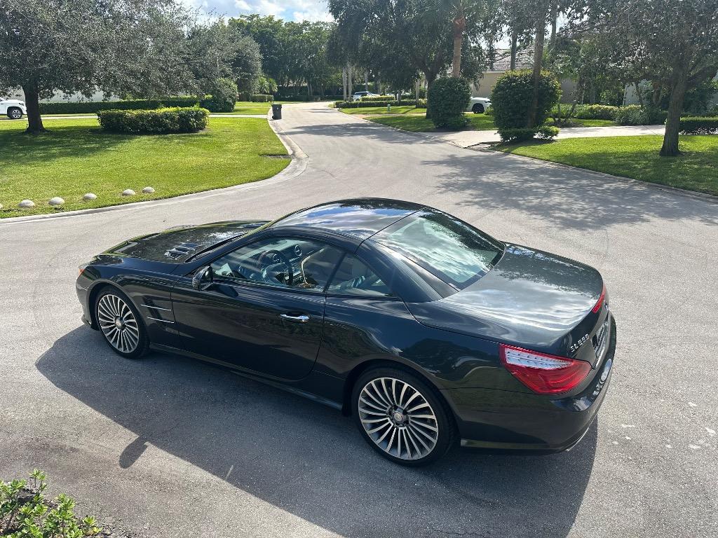 2013 Mercedes-Benz SL-Class - $32,995