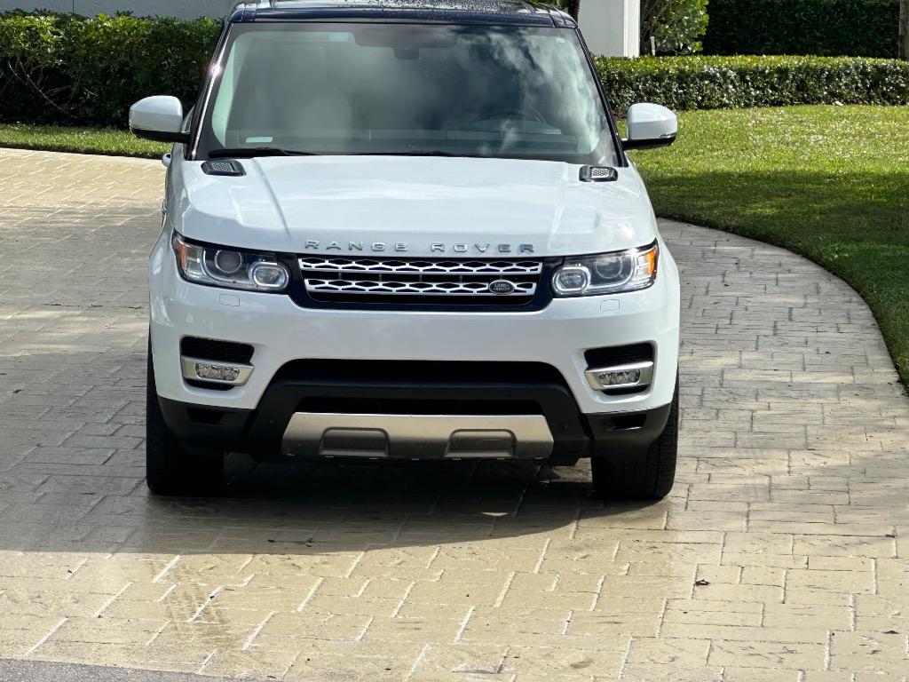 2014 Land Rover Range Rover Sport - $24,995