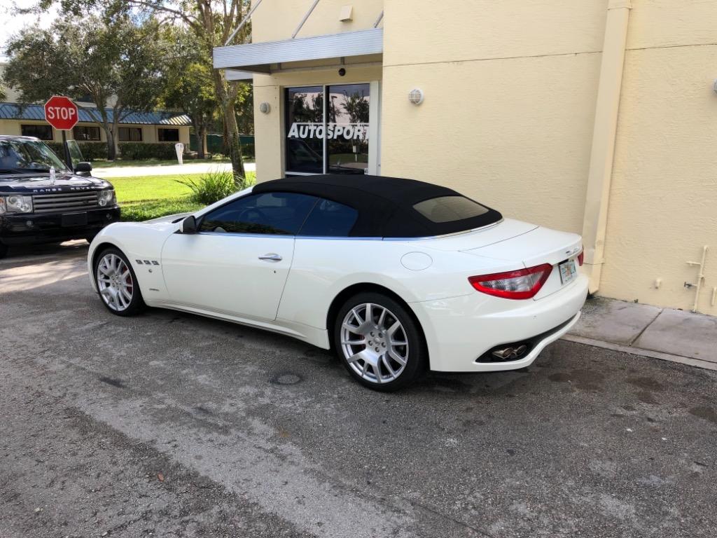 2016 Maserati GranTurismo - $64,900