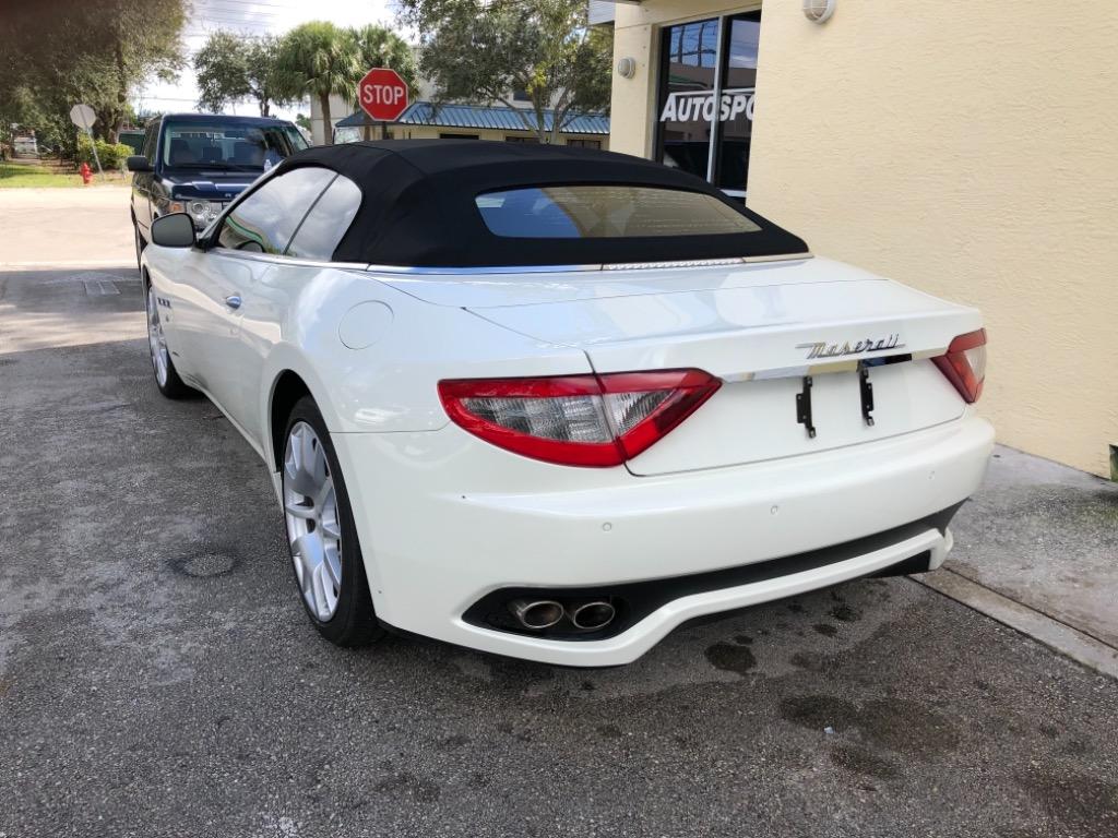 2016 Maserati GranTurismo - $64,900