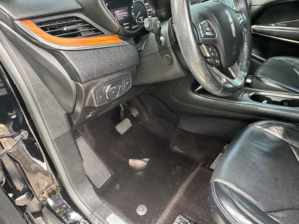 2017 Lincoln MKC - $13,995