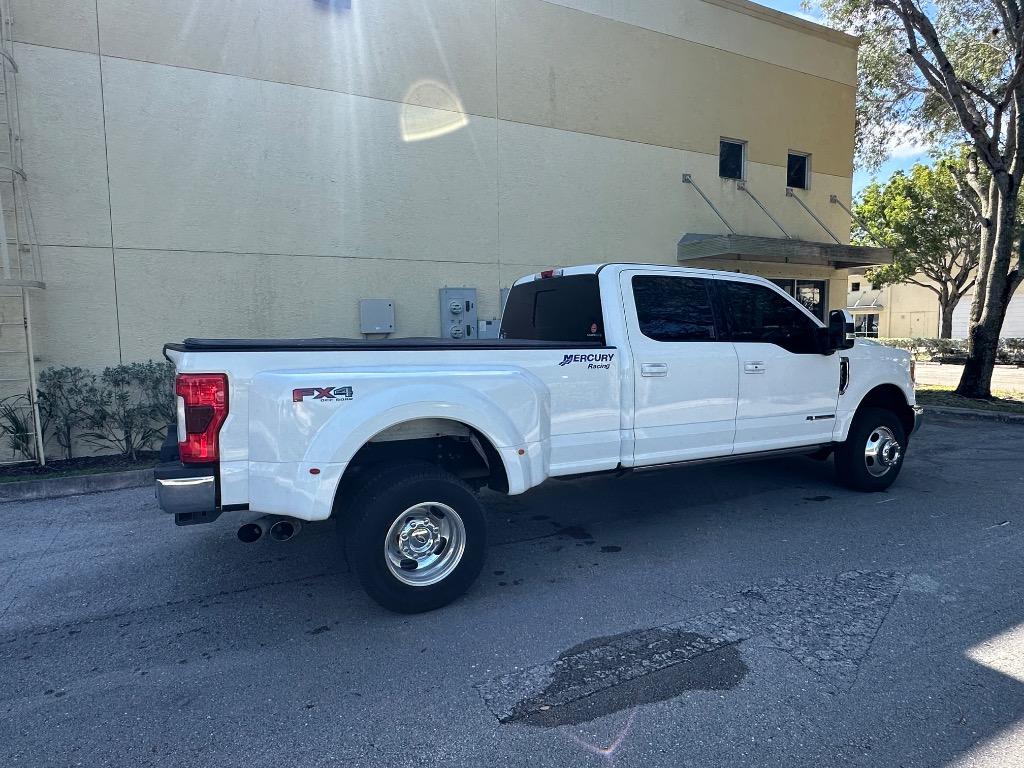 2019 Ford F-350 - $51,995