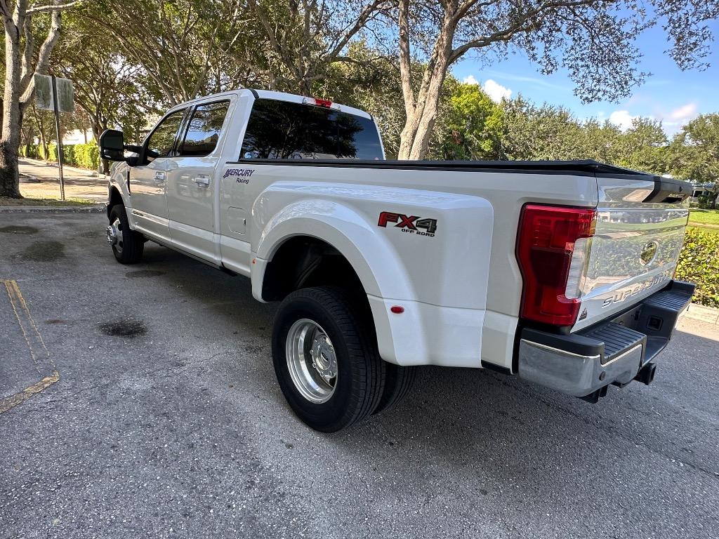 2019 Ford F-350 - $51,995