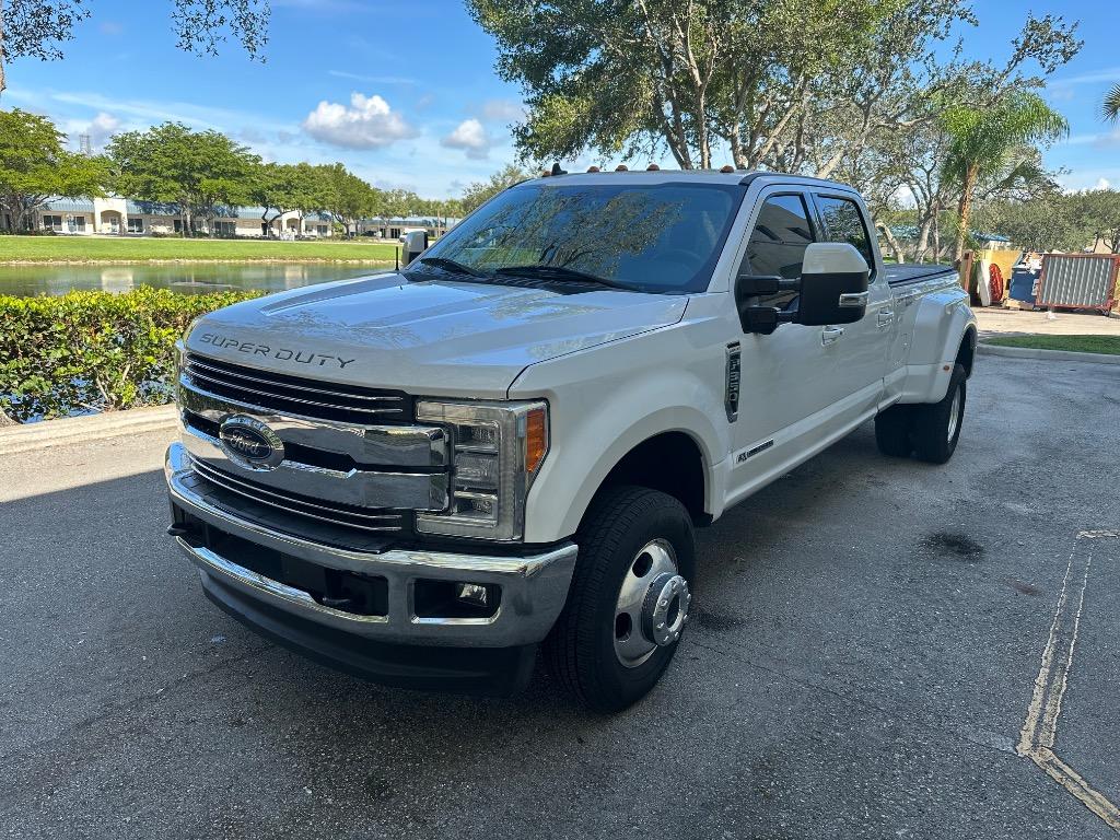 2019 Ford F-350 - $51,995