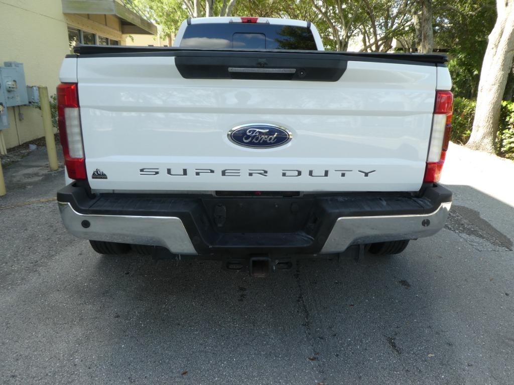 2019 Ford F-350 - $51,995