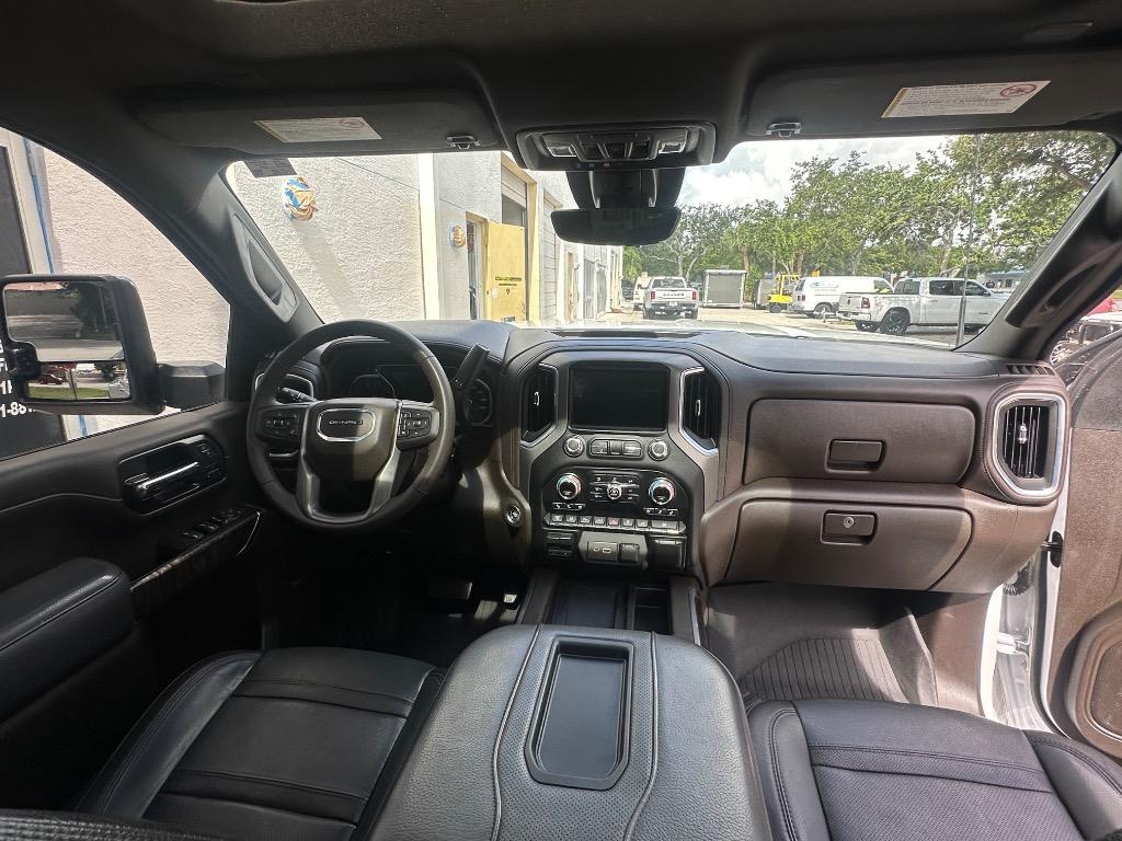 2022 GMC Sierra Hd - $49,995