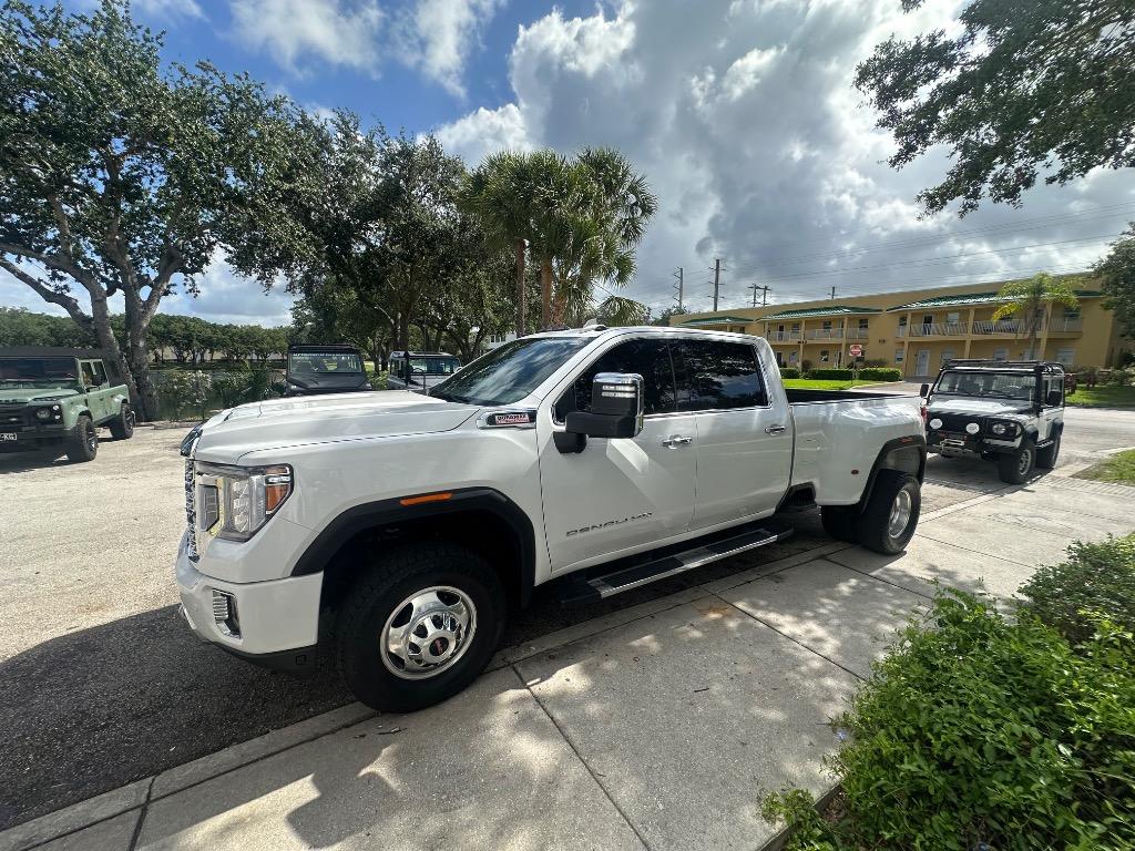 2022 GMC Sierra Hd - $49,995