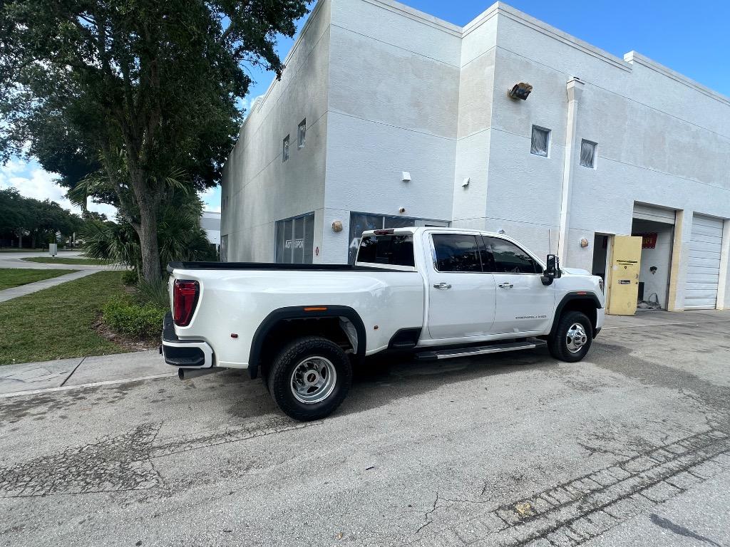 2022 GMC Sierra Hd - $49,995