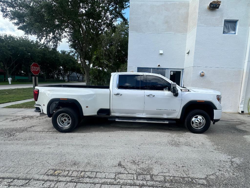 2022 GMC Sierra Hd - $49,995