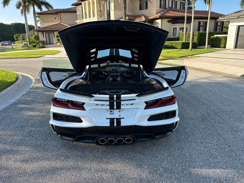 2023 Chevrolet Corvette - $114,995