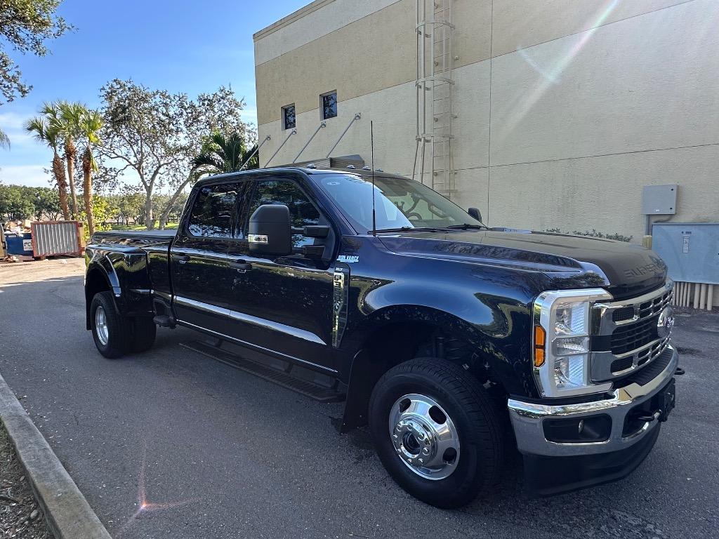 2025 Ford F-350 Super Duty - $62,500