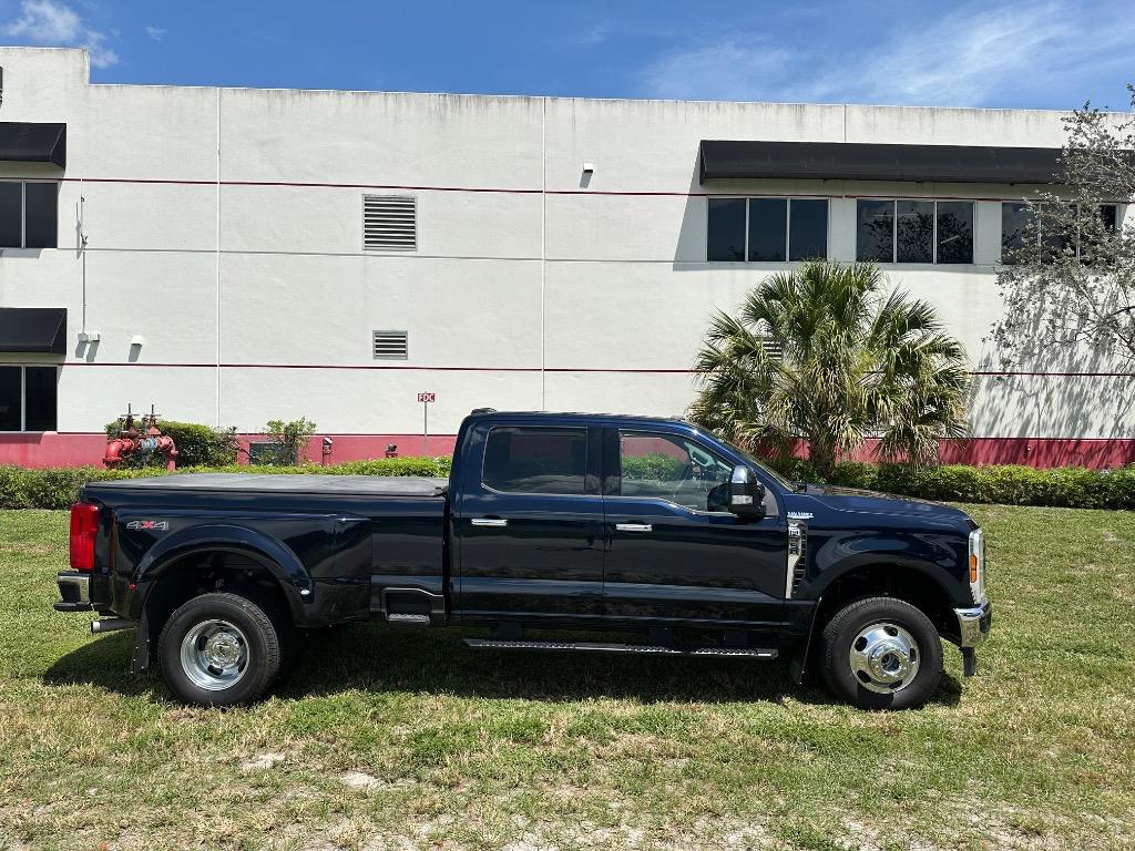 2025 Ford F-350 Super Duty - $62,500