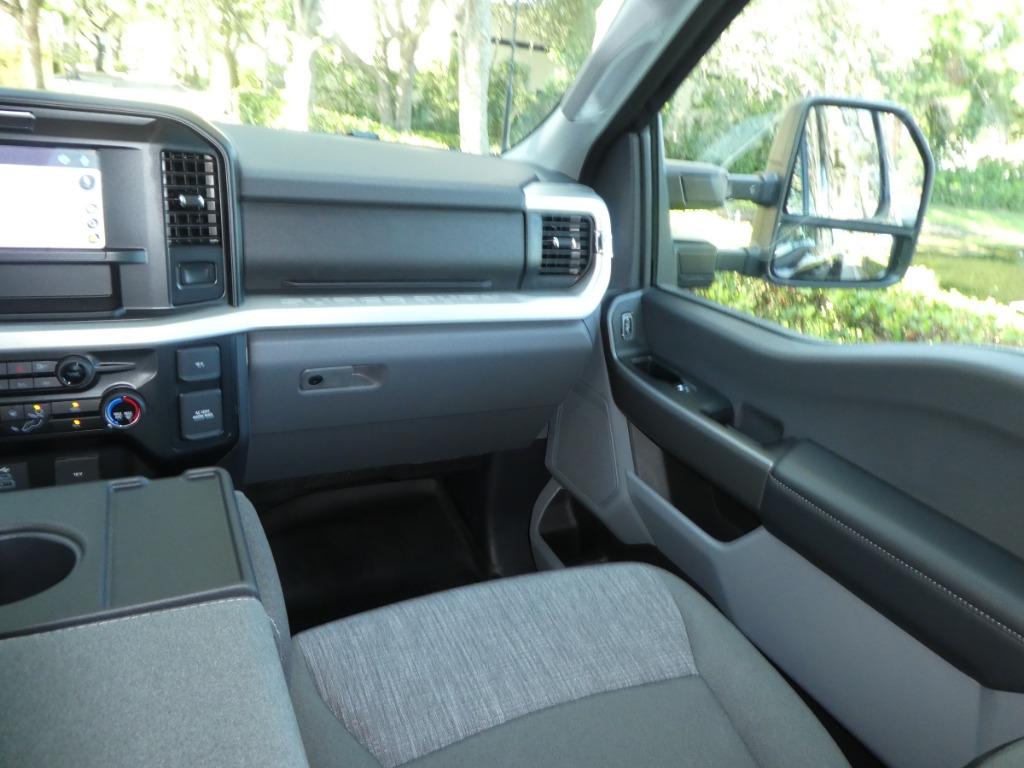 2025 Ford F-350 Super Duty - $68,995