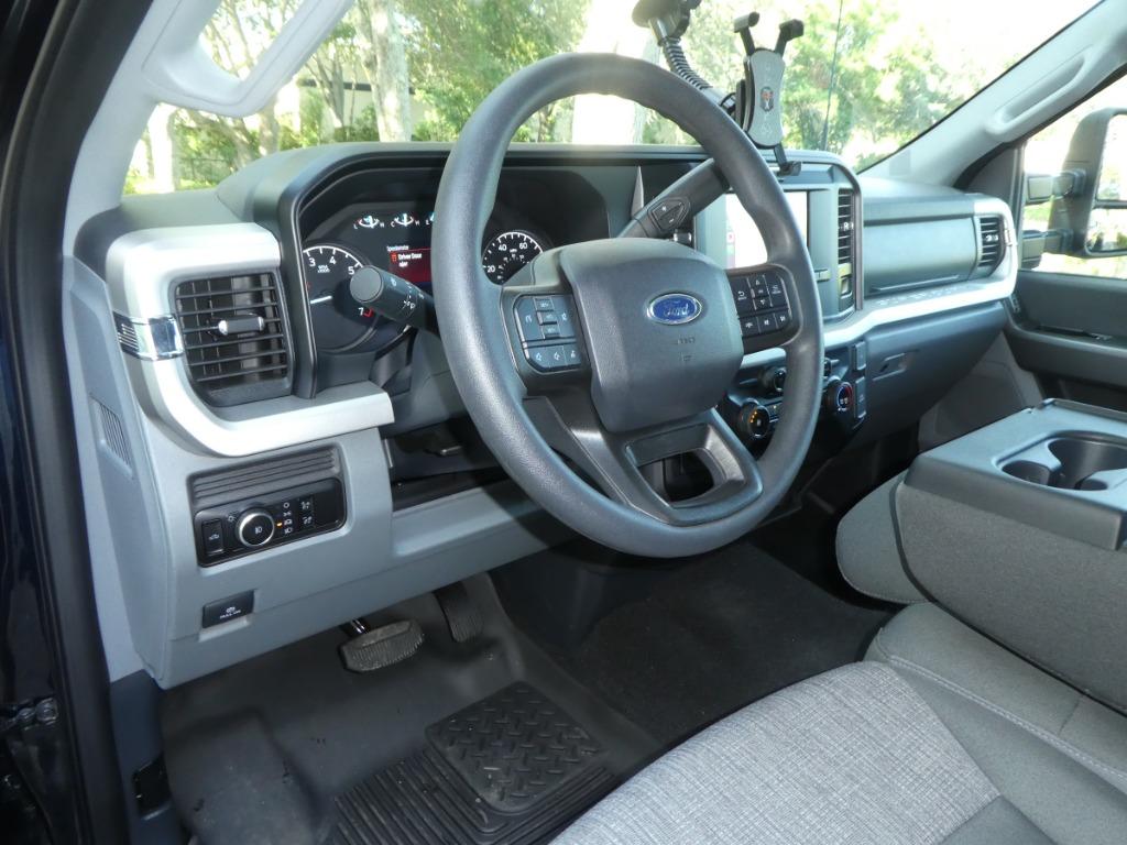 2025 Ford F-350 Super Duty - $68,995