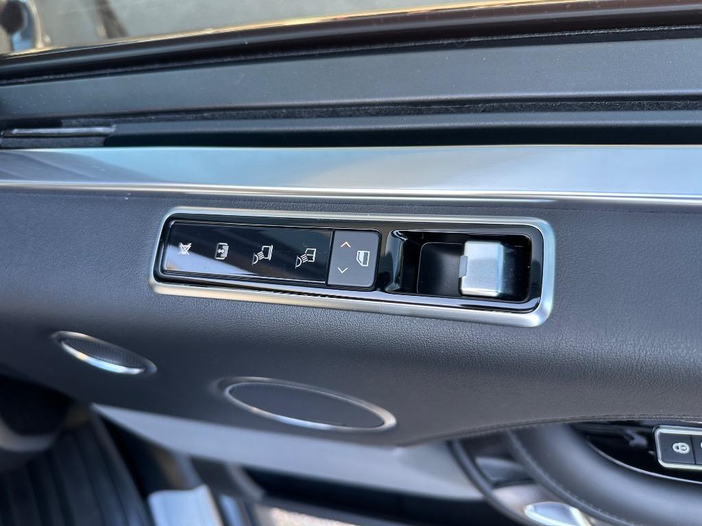 2019 Land Rover Range Rover - $32,995