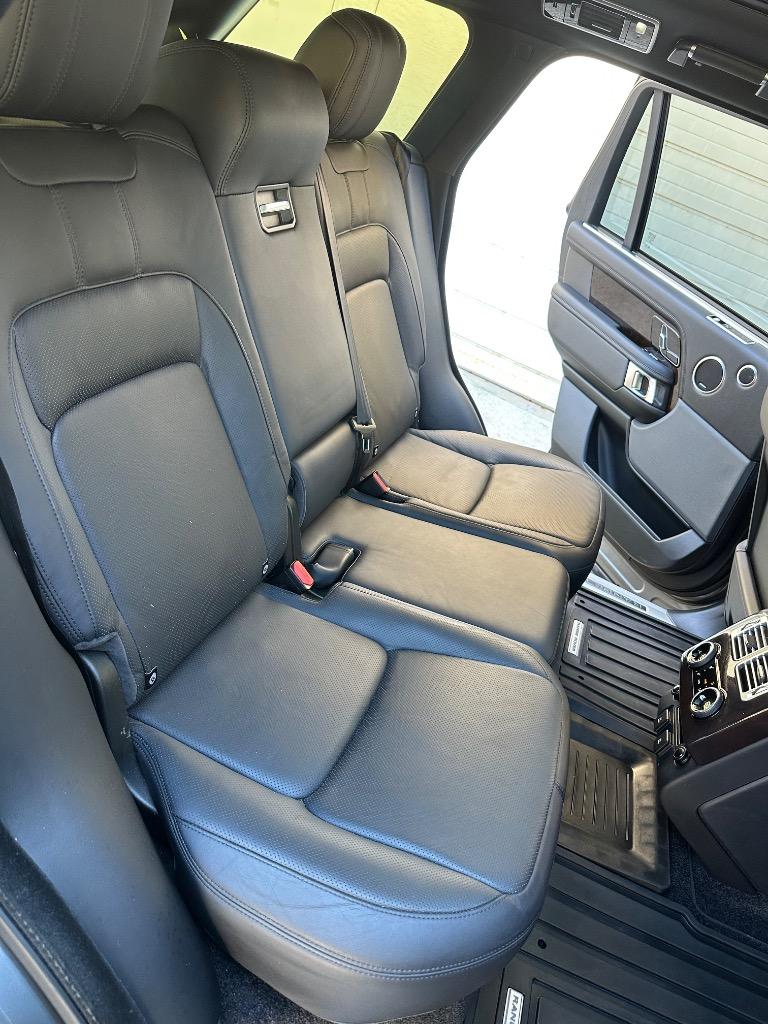 2019 Land Rover Range Rover - $32,995