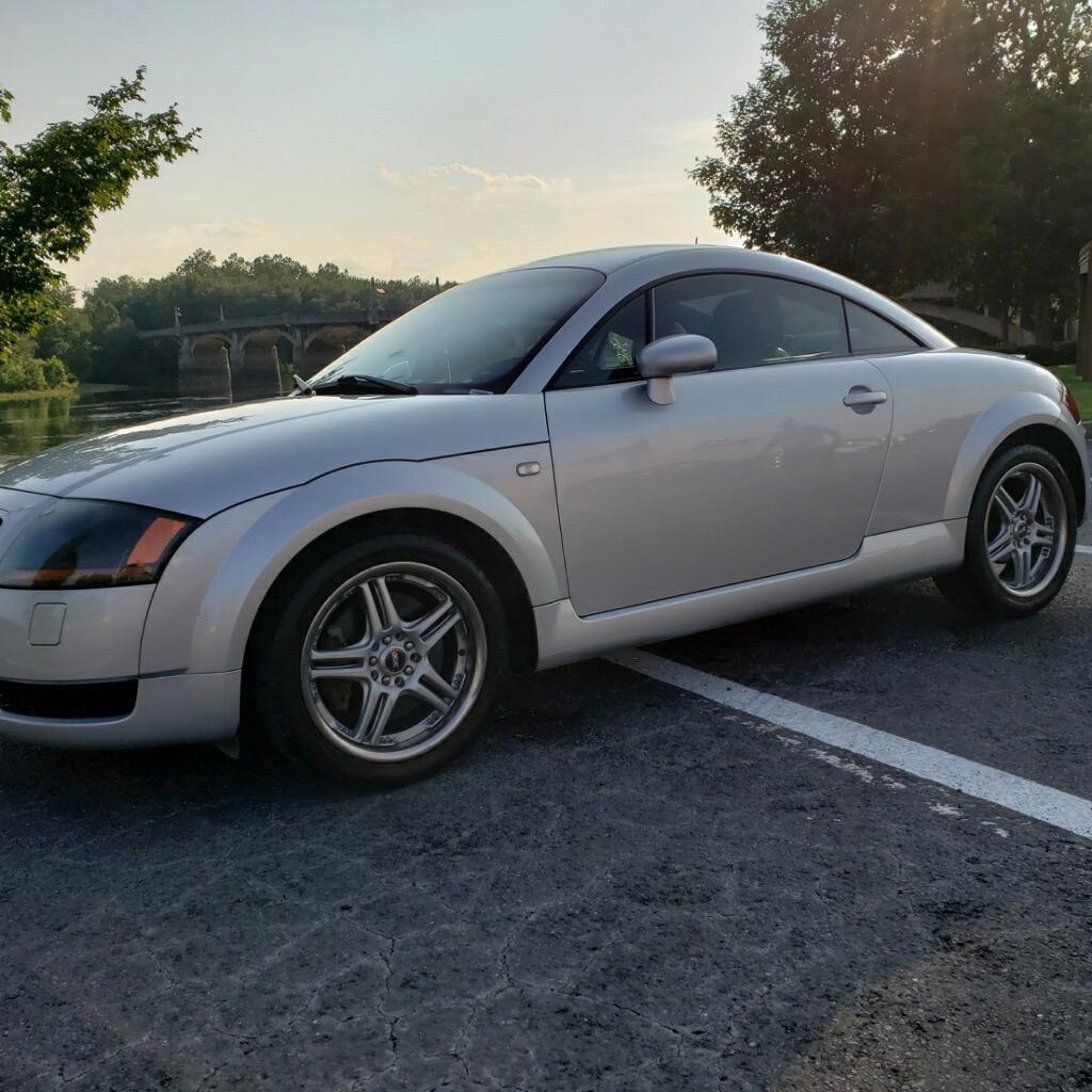 2000 Audi TT - $6,900