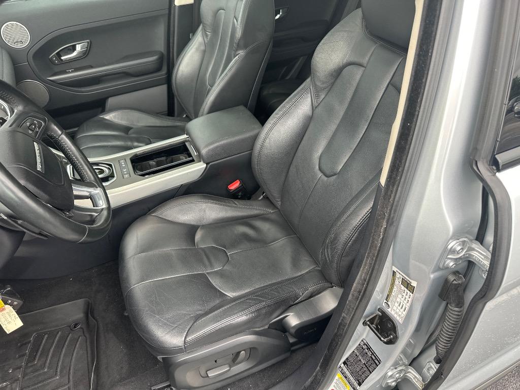 2015 Land Rover Range Rover Evoque - $12,995