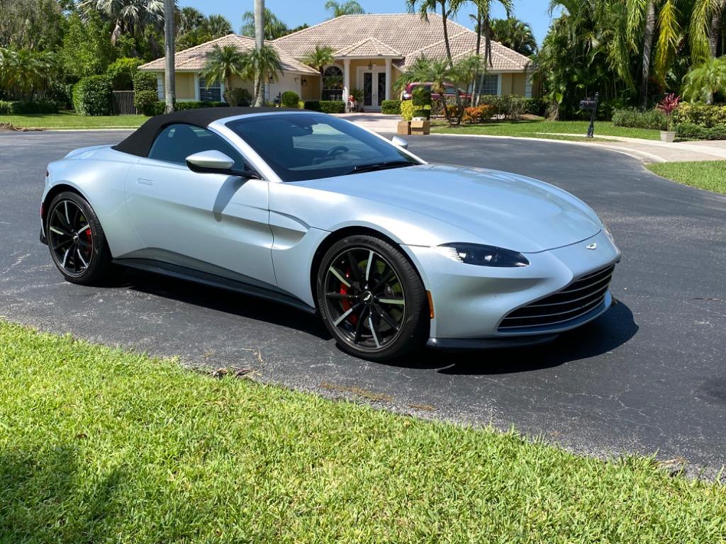 2022 Aston Martin Vantage - $148,000