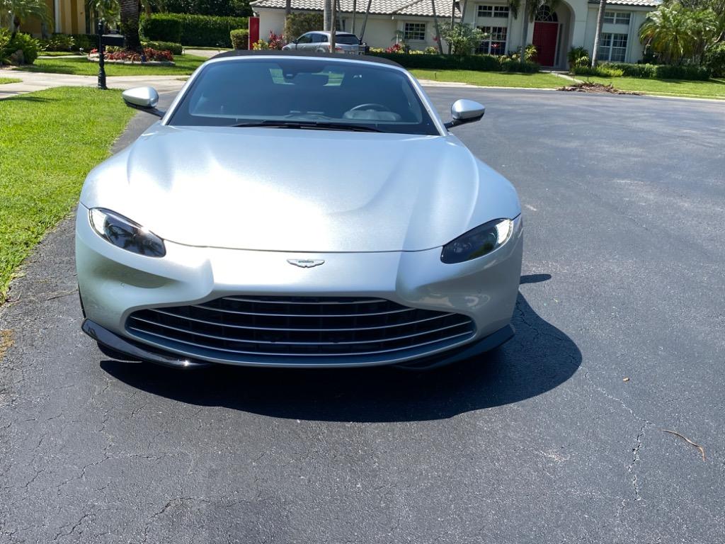 2022 Aston Martin Vantage - $148,000