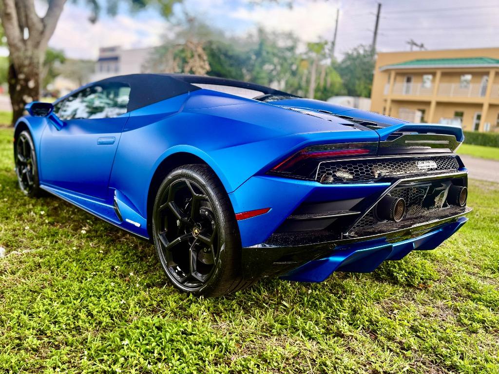 2023 Lamborghini Huracan - $339,000